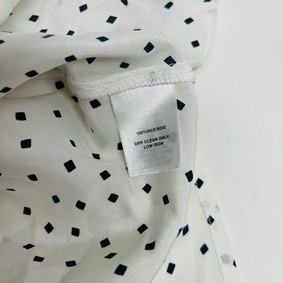 Lafayette 148 New York 100% silk top size M 3/4 ruffle sleeves - Picture 7 of 8